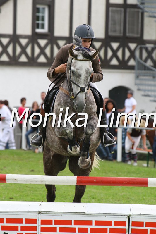 097M0399_Kornfee H.JPG